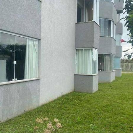 Apartamento Aconchegante 20Mts Da Praia, 3Quartos. Гуаратуба Екстериор снимка